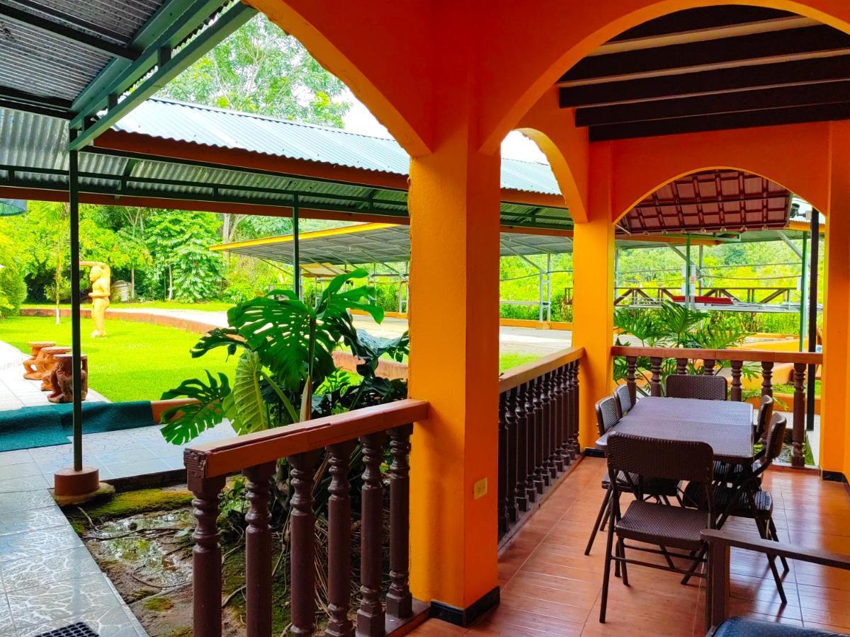 Apartahotel Playa Luna Uvita Luaran gambar