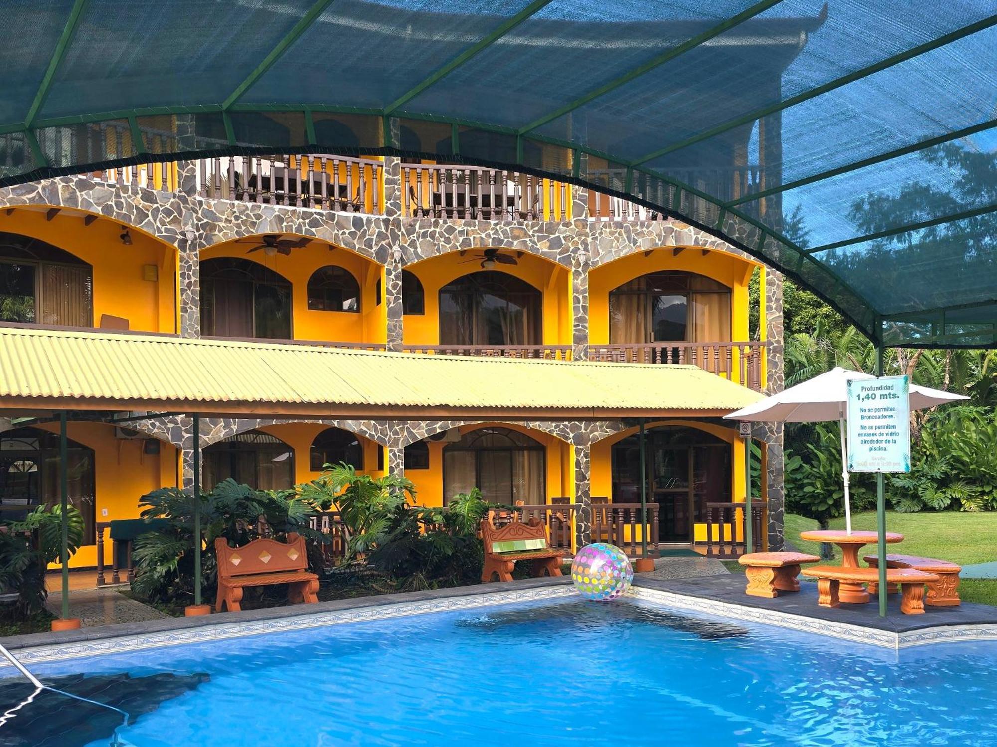 Apartahotel Playa Luna Uvita Luaran gambar
